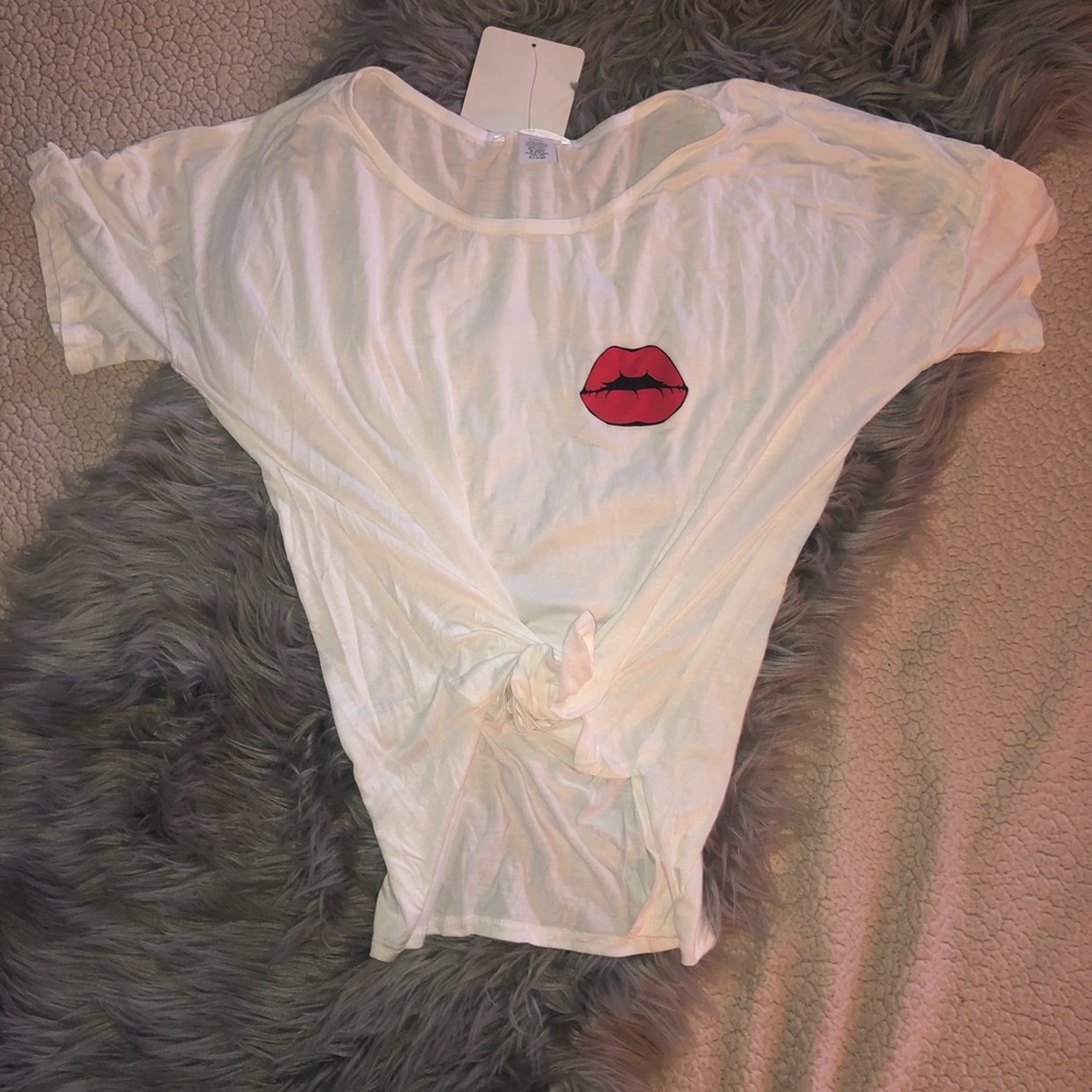 💋Clearout Sale💋 Lip T-Shirt